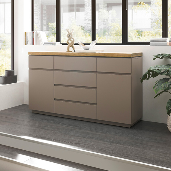 Komoda z szufladami i drzwiami beżowoszara / drewno akacjowe mat 150 cm Cavo