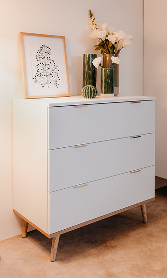 Komoda z szufladami biała / dąb sonoma mat 80 cm Göteborg