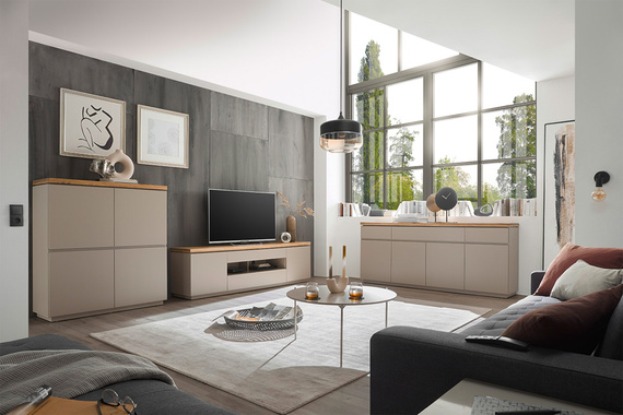 Komoda wysoka z drzwiami beżowoszara / drewno akacjowe mat 113 cm Cavo