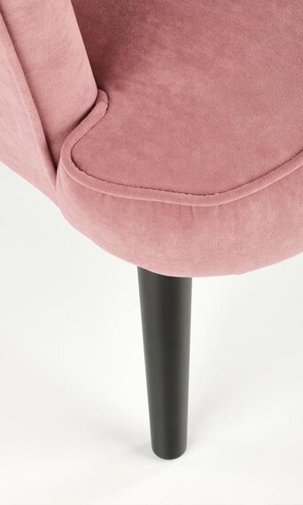 Fotel wypoczynkowy Delgado tkanina velvet różowy, nóżki lite drewno czarne